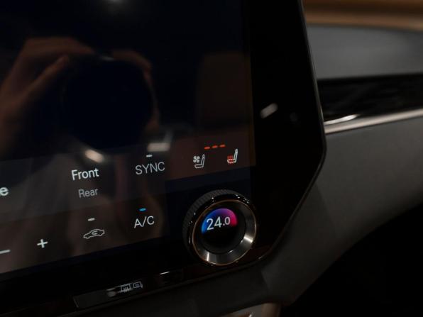 Lexus RX V с пробегом 2026 года, цена 8 000 000 рублей, 7 км, внедорожник, Автокод Объявления