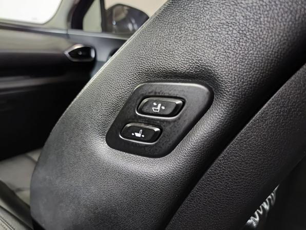 Hyundai Santa Fe IV с пробегом 2019 года, цена 2 050 000 рублей, 297963 км, внедорожник, Автокод Объявления
