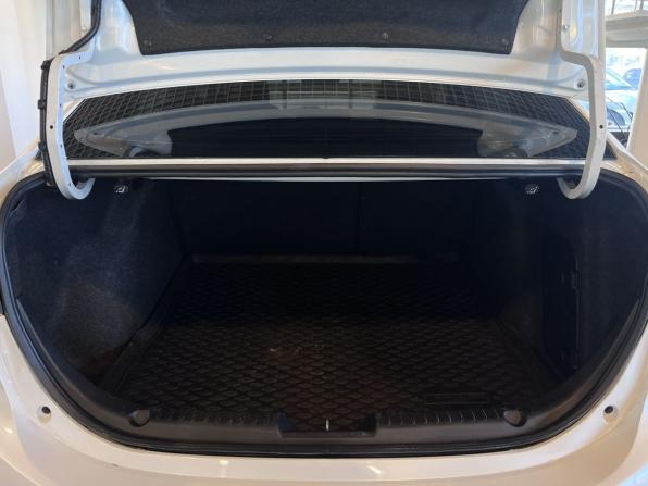 Mazda 3 III (BM) с пробегом 2013 года, цена 1 165 000 рублей, 135639 км, седан, Автокод Объявления