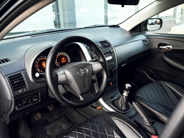 Toyota Corolla X (E140 E150) Рестайлинг с пробегом 2010 года, цена 905 000 рублей, 255717 км, седан, Автокод Объявления