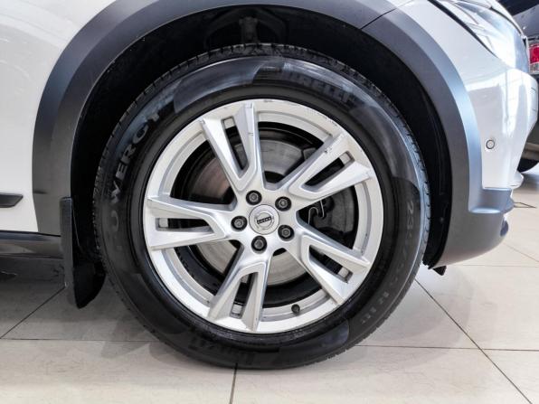 Volvo V90 Cross Country I с пробегом 2018 года, цена 3 150 000 рублей, 161500 км, универсал, Автокод Объявления