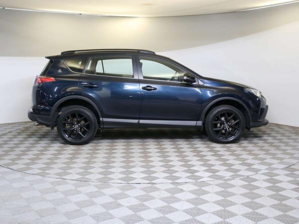 Toyota RAV4 IV (XA40) Рестайлинг с пробегом 2018 года, цена 2 450 000 рублей, 125006 км, внедорожник, Автокод Объявления