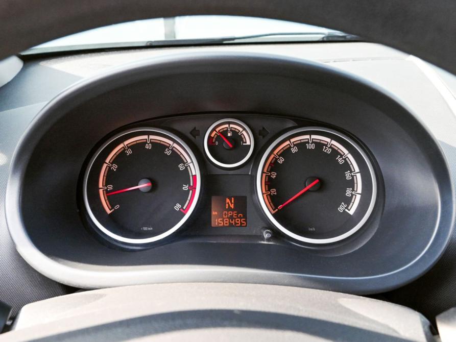 Opel Corsa D Екатеринбург  - изображение 11