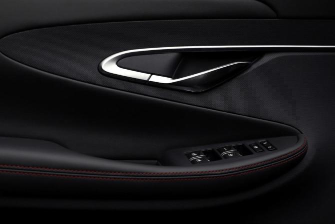 Новый Changan UNI-T I 2024 года, цена 3 009 900 рублей, внедорожник, Автокод Объявления