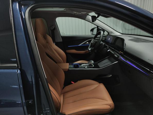 Omoda C5 I с пробегом 2023 года, цена 2 069 000 рублей, 9939 км, внедорожник, Автокод Объявления