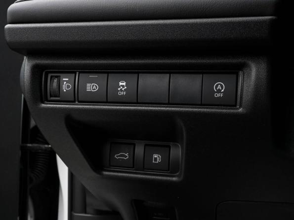 Toyota Camry IX (XV80) China Market с пробегом 2024 года, цена 3 909 500 рублей, 1175 км, седан, Автокод Объявления