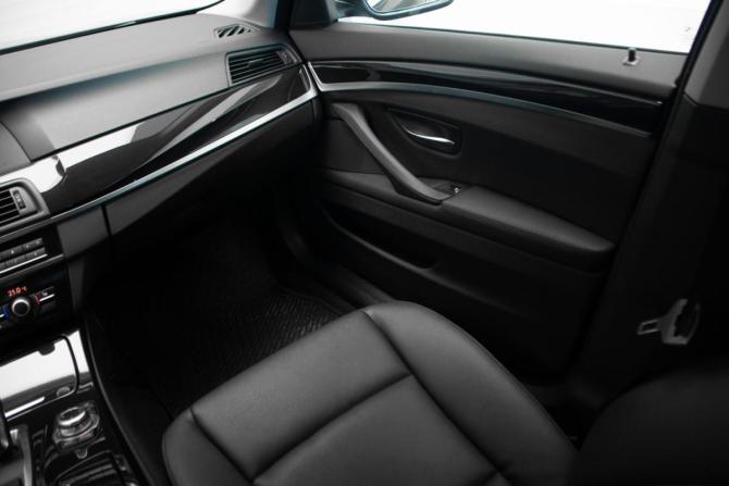 BMW 5 серии VI (F10/F11/F07) с пробегом 2011 года, цена 1 990 000 рублей, 112626 км, седан, Автокод Объявления