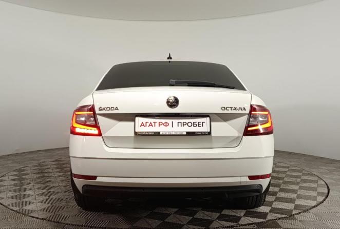 Skoda Octavia III (A7) Рестайлинг с пробегом 2019 года, цена 1 990 000 рублей, 117730 км, универсал, Автокод Объявления
