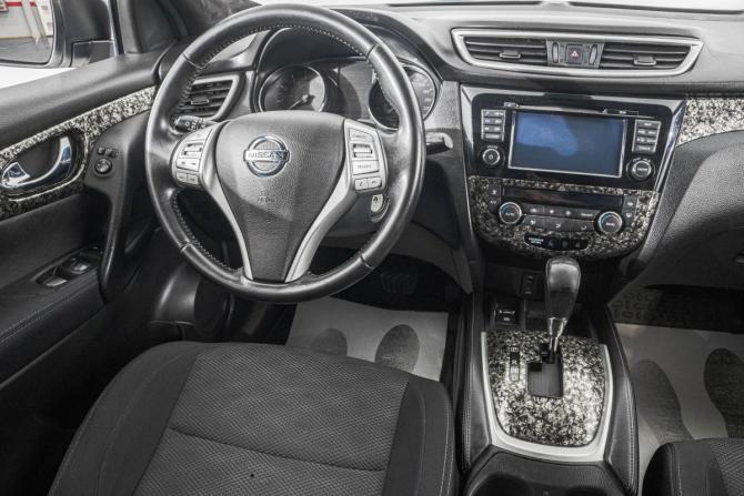 Nissan Qashqai II с пробегом 2015 года, цена 1 499 000 рублей, 230000 км, внедорожник, Автокод Объявления