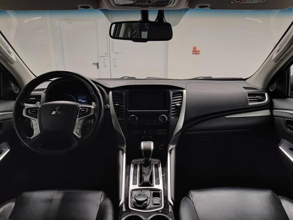 Mitsubishi Pajero Sport III Рестайлинг с пробегом 2019 года, цена 3 600 000 рублей, 116265 км, внедорожник, Автокод Объявления