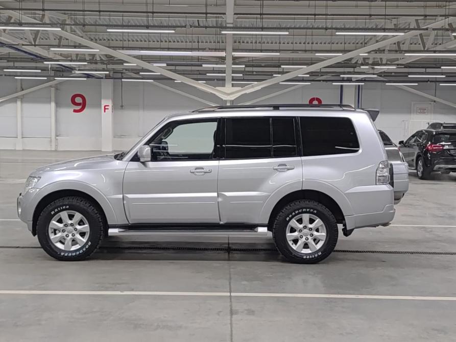 Mitsubishi Pajero IV Рестайлинг 1 Казань  - изображение 10