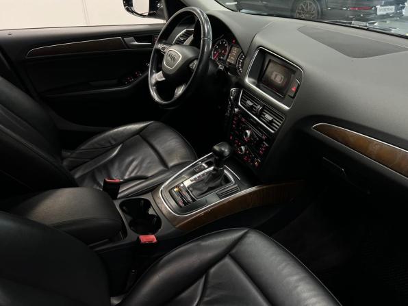 Audi Q5 I (8R) Рестайлинг с пробегом 2013 года, цена 2 099 000 рублей, 157000 км, внедорожник, Автокод Объявления