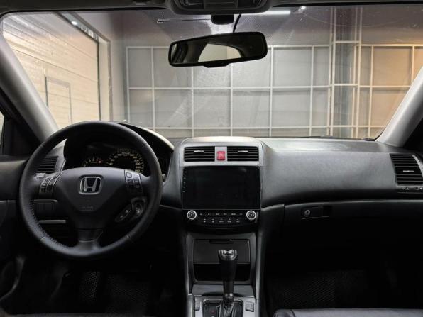Honda Accord VII Рестайлинг с пробегом 2006 года, цена 997 000 рублей, 382000 км, седан, Автокод Объявления