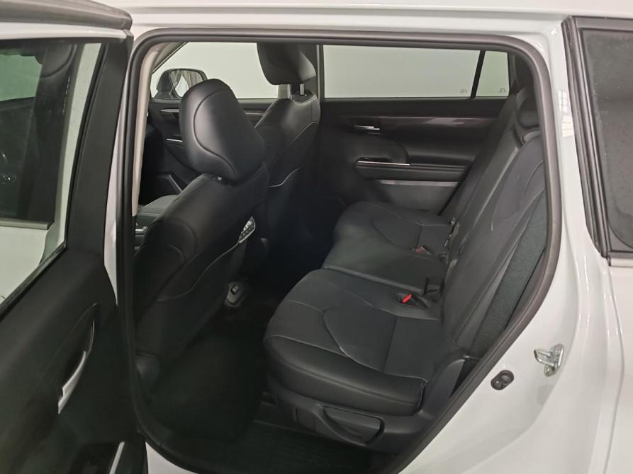 Toyota Highlander IV (XU70) Курск  - изображение 12