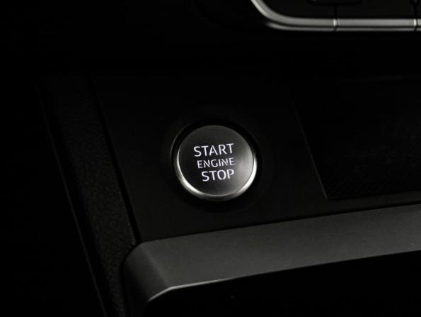 Audi Q5 II (FY) Рестайлинг с пробегом 2021 года, цена 4 599 000 рублей, 89709 км, внедорожник, Автокод Объявления