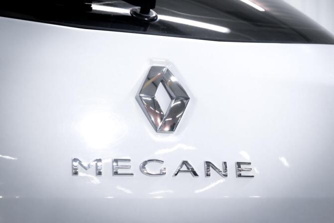 Renault Megane III Рестайлинг с пробегом 2013 года, цена 749 000 рублей, 214000 км, хэтчбек, Автокод Объявления