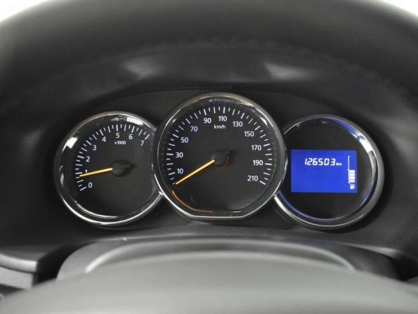 Renault Logan II с пробегом 2017 года, цена 699 900 рублей, 126503 км, седан, Автокод Объявления