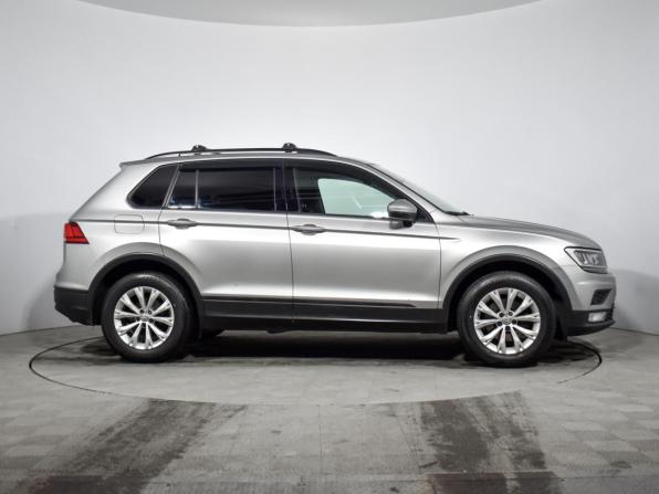 Volkswagen Tiguan II с пробегом 2019 года, цена 1 690 000 рублей, 212422 км, внедорожник, Автокод Объявления