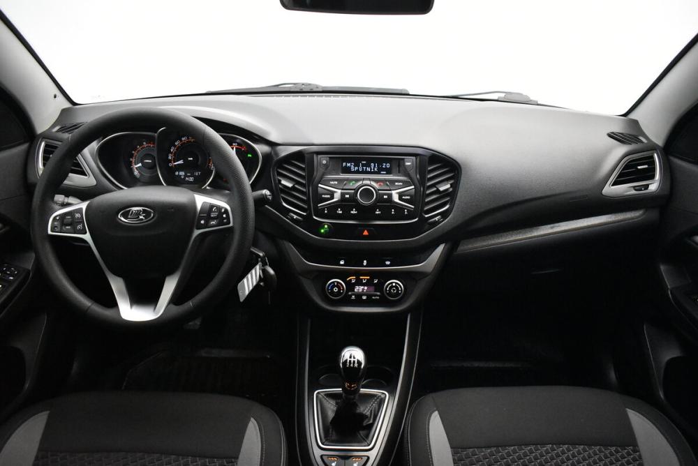 Lada (ВАЗ) Vesta I Москва  - изображение 5