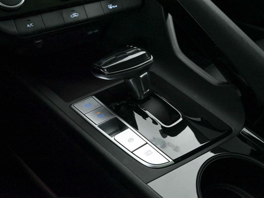 Hyundai Elantra VII (CN7) Рестайлинг Екатеринбург  - изображение 15