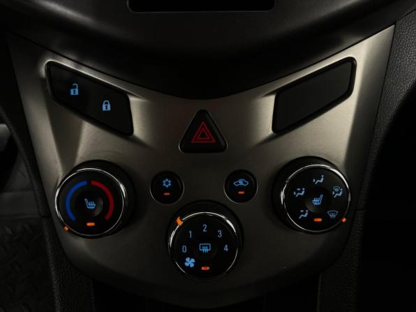 Chevrolet Aveo II с пробегом 2014 года, цена 674 000 рублей, 116981 км, седан, Автокод Объявления