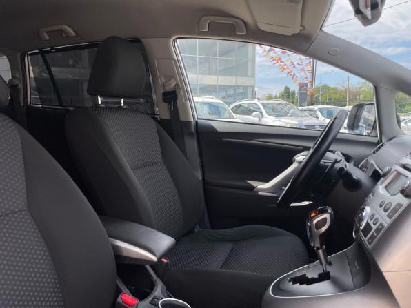 Toyota Verso I с пробегом 2010 года, цена 1 050 000 рублей, 190000 км, компактвэн, Автокод Объявления