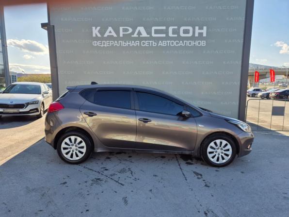 Kia Ceed II с пробегом 2012 года, цена 970 000 рублей, 197207 км, хэтчбек, Автокод Объявления