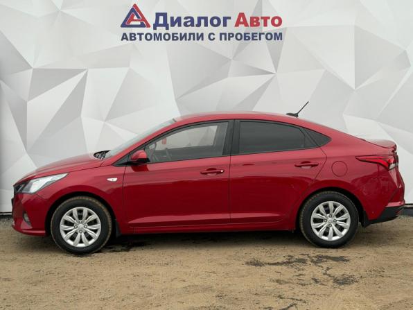 Hyundai Solaris II Рестайлинг с пробегом 2020 года, цена 1 369 000 рублей, 90900 км, седан, Автокод Объявления