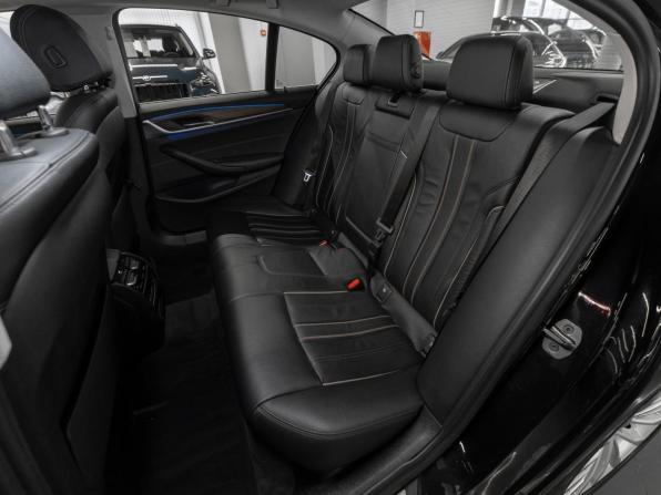BMW 5 серии VII (G30/G31/G38) с пробегом 2017 года, цена 3 640 000 рублей, 94165 км, седан, Автокод Объявления