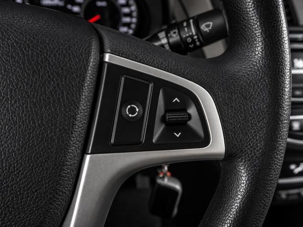 Hyundai Solaris I Рестайлинг с пробегом 2016 года, цена 1 119 000 рублей, 139534 км, седан, Автокод Объявления