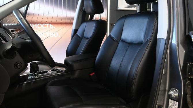 Nissan Pathfinder IV с пробегом 2014 года, цена 2 145 000 рублей, 61983 км, внедорожник, Автокод Объявления