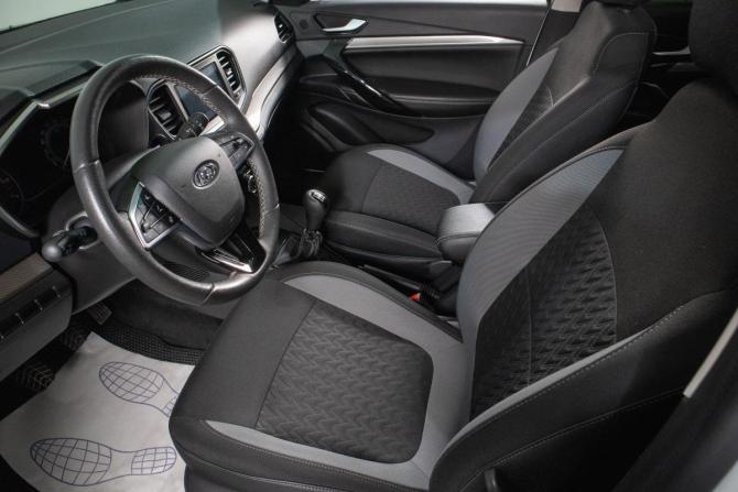 Lada (ВАЗ) Vesta I с пробегом 2023 года, цена 1 339 000 рублей, 30000 км, седан, Автокод Объявления