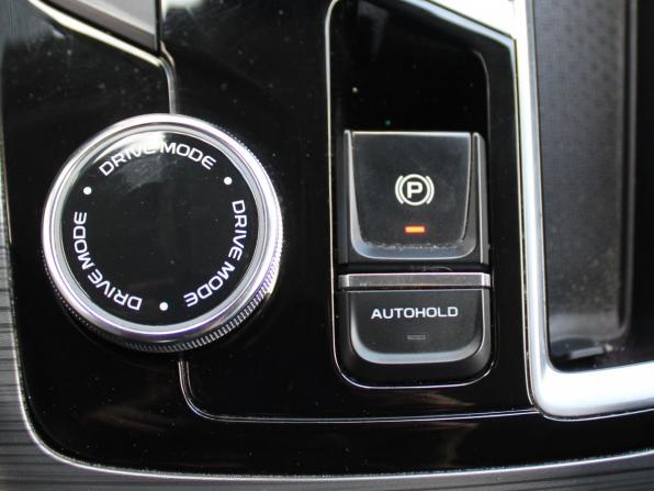 Geely Atlas Pro с пробегом 2022 года, цена 1 729 000 рублей, 128121 км, внедорожник, Автокод Объявления