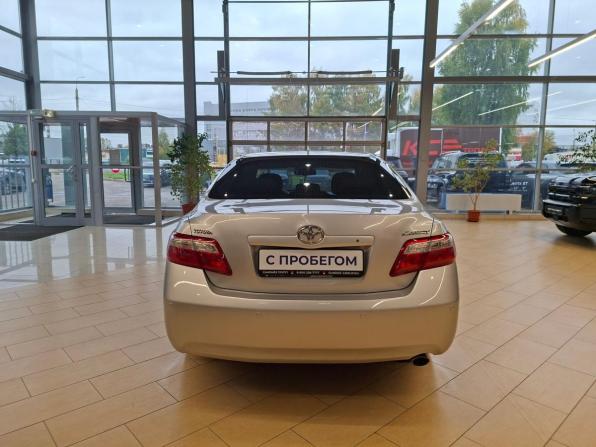 Toyota Camry VI (XV40) Рестайлинг с пробегом 2010 года, цена 1 115 000 рублей, 263000 км, седан, Автокод Объявления