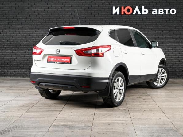 Nissan Qashqai II с пробегом 2015 года, цена 1 590 000 рублей, 164383 км, внедорожник, Автокод Объявления