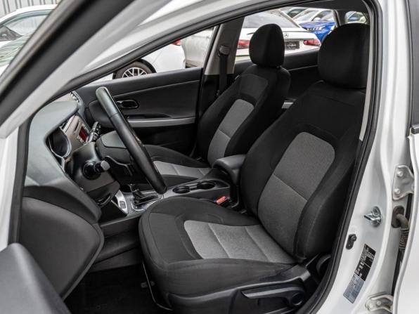 Kia Ceed II Рестайлинг с пробегом 2018 года, цена 1 590 000 рублей, 17768 км, хэтчбек, Автокод Объявления
