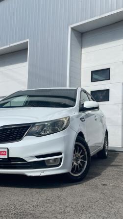 Kia Rio III Рестайлинг с пробегом 2016 года, цена 937 400 рублей, 172259 км, седан, Автокод Объявления