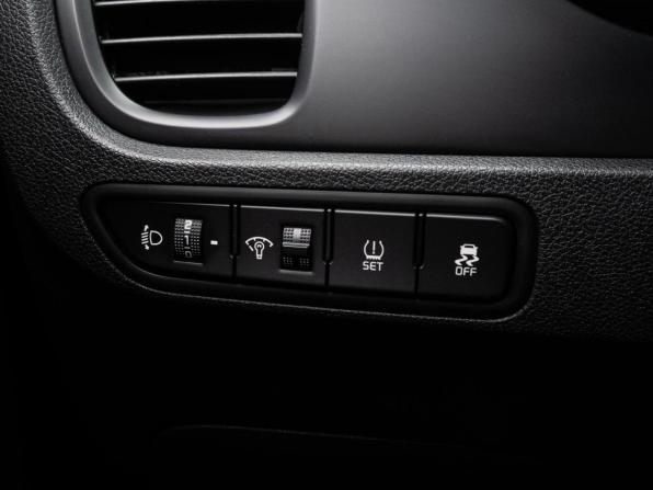 Kia Rio IV с пробегом 2019 года, цена 1 380 000 рублей, 163937 км, седан, Автокод Объявления