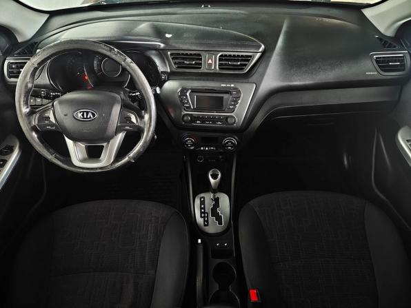 Kia Rio III с пробегом 2012 года, цена 750 000 рублей, 176236 км, хэтчбек, Автокод Объявления