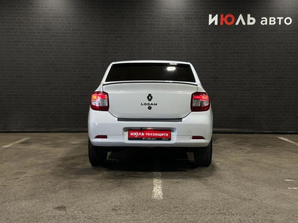 Renault Logan II Рестайлинг с пробегом 2021 года, цена 880 000 рублей, 48245 км, седан, Автокод Объявления