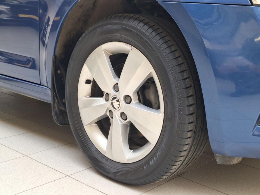 Skoda Octavia III (A7) Рестайлинг Челябинск  - изображение 9