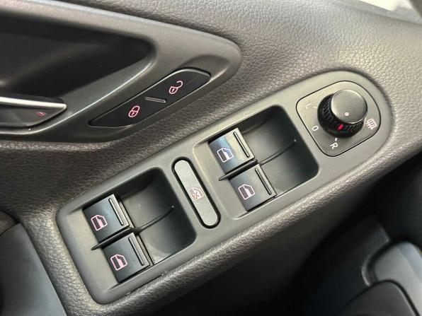 Volkswagen Golf VI с пробегом 2010 года, цена 605 000 рублей, 252569 км, хэтчбек, Автокод Объявления