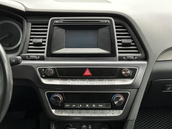 Hyundai Sonata VII (LF) Рестайлинг с пробегом 2019 года, цена 1 899 000 рублей, 108000 км, седан, Автокод Объявления