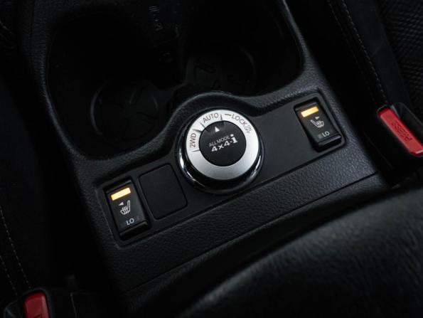Nissan Qashqai II с пробегом 2015 года, цена 1 670 000 рублей, 92354 км, внедорожник, Автокод Объявления