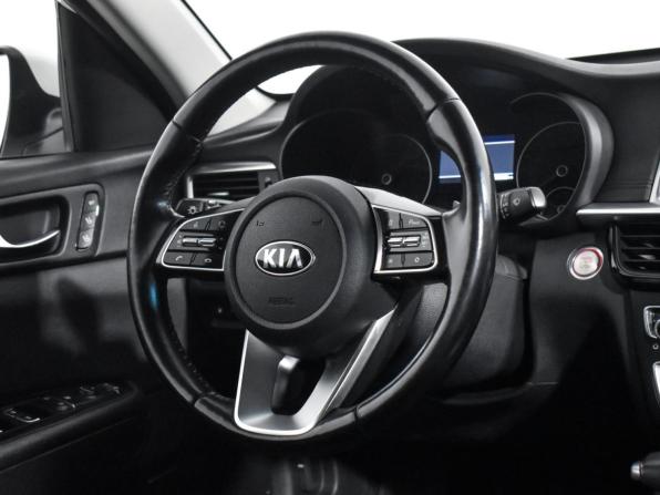 Kia Optima IV Рестайлинг с пробегом 2018 года, цена 1 900 000 рублей, 88000 км, седан, Автокод Объявления