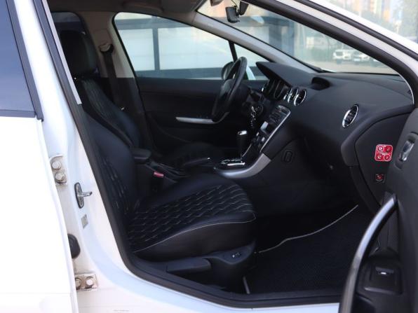 Peugeot 308 I Рестайлинг с пробегом 2011 года, цена 526 000 рублей, 136000 км, хэтчбек, Автокод Объявления
