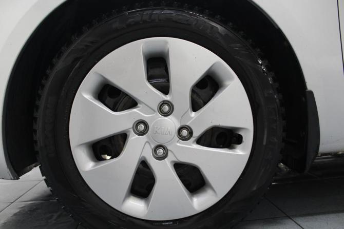 Kia Rio III с пробегом 2013 года, цена 659 000 рублей, 290966 км, хэтчбек, Автокод Объявления