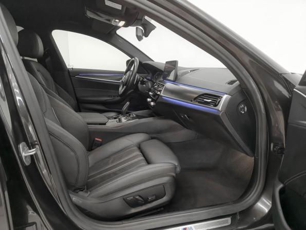 BMW 5 серии VII (G30/G31/G38) Рестайлинг с пробегом 2021 года, цена 5 731 000 рублей, 41000 км, седан, Автокод Объявления