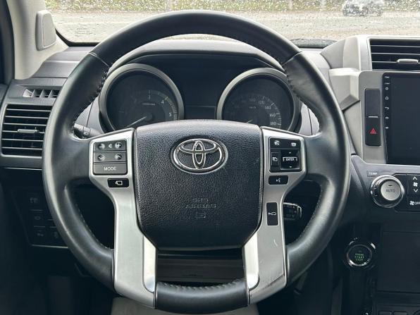 Toyota Land Cruiser Prado 150 Series Рестайлинг 1 с пробегом 2015 года, цена 3 750 000 рублей, 198605 км, внедорожник, Автокод Объявления