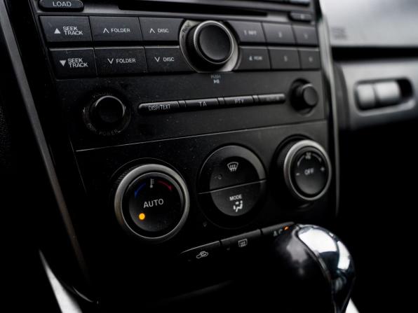 Mazda CX-7 I Рестайлинг с пробегом 2010 года, цена 999 000 рублей, 198351 км, внедорожник, Автокод Объявления